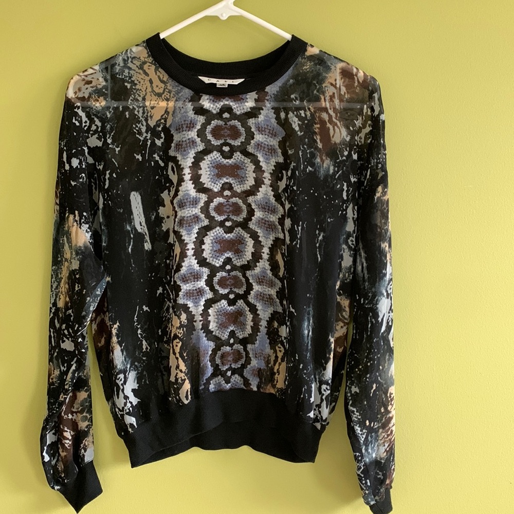 CAbi snakeskin sheer top. To be worn over a camisole or tank top.